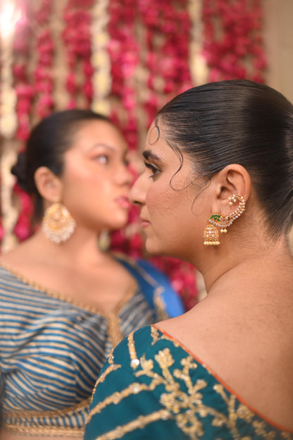 Jashn-e-Chand Earrings