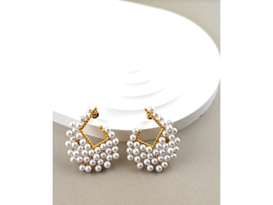 Classic Pearl Studs