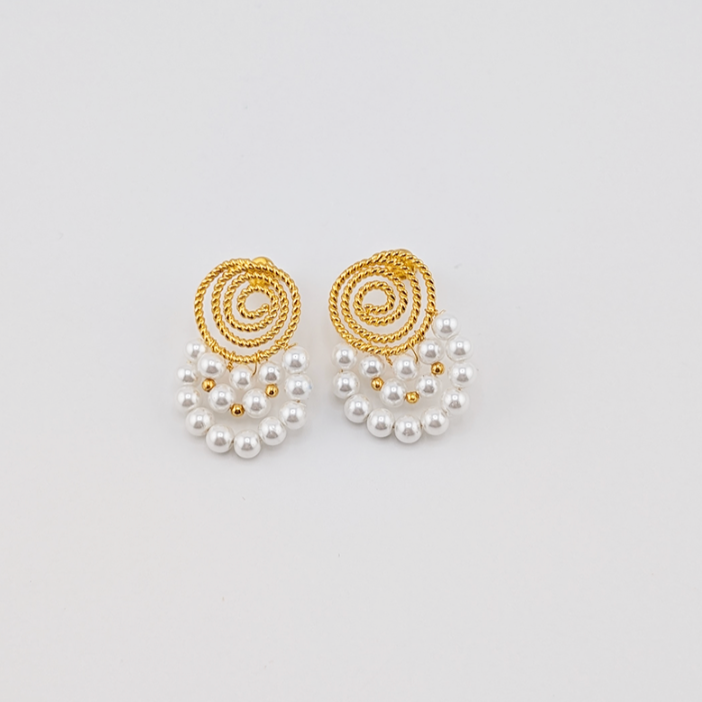Nura Studs
