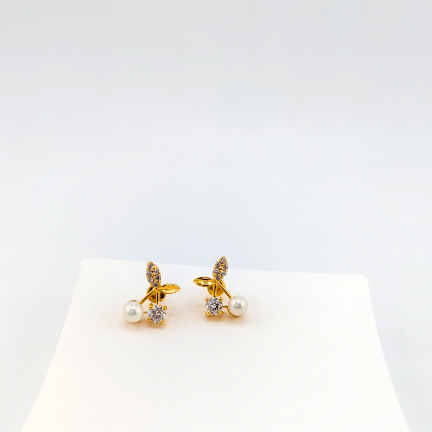 Cherry studs